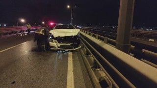 Manavgatta üç araçlı zincirleme kaza: 3 yaralı