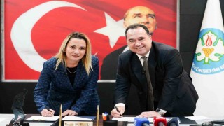 Manisada emeklilerin ilaç katkı paylarını belediye karşılayacak