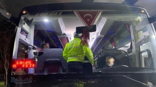 Manisada terminallerde otobüslere emniyet kemeri denetimi