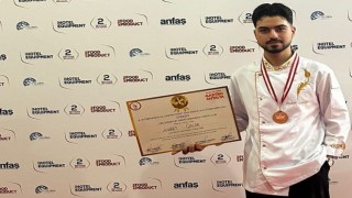 Manisalı Şef Murat Çakardan Antalyada çifte madalya