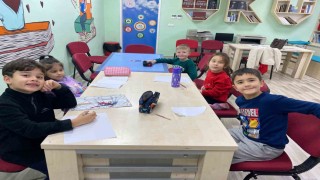 Menteşede çocuklar matematiği severek öğreniyor