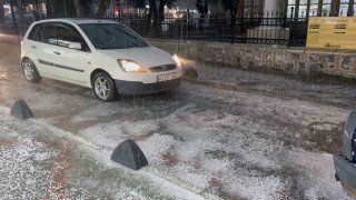 Menteşede dolu ve sağanak