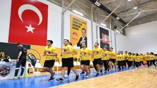 Mersinde gençlere ücretsiz fiziki yeterlilik desteği