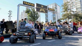 Mersindeki Trafik Parkı çocukların akınına uğradı