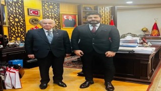 MHP Aydında bayrak değişimi