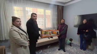 MHP Sur İlçe Başkanlığı ihtiyaç sahibi aileleri yalnız bırakmıyor