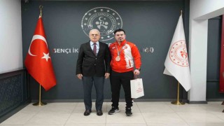 Milli karateci Kıroğlu 2026da da başarılarını arttıracak