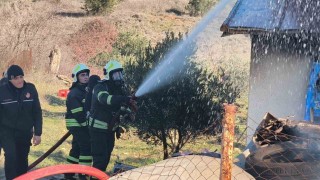 Muğlada ev ve otomobil küle döndü