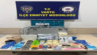 Muşta evini kliniğe dönüştüren sahte dişçi yakalandı