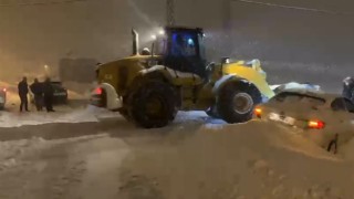 Muşta kar yağışı: 345 köy yolu ulaşıma kapandı
