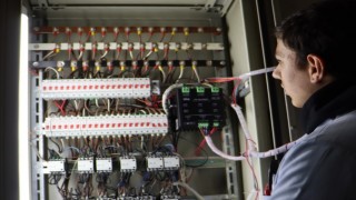 Öğrencilerden enerji tasarrufu sağlayan sistem