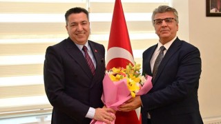 OKÜ’de İki Fakültede Dekanlık Devir Teslim Töreni Gerçekleştirildi
