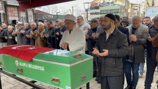 Ölü bulunan adliye çalışanı defnedildi