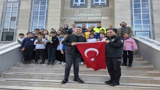 Orduda minikler kitaplarını emniyet teşkilatı birlikte okudu