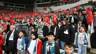 Osmangazide 90 çocuk Bursasporlu oldu