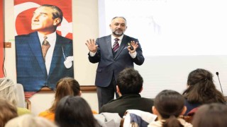 Osmangazide felsefe buluşmaları devam ediyor