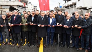 Osmaniye’de Asfalt Yol Seferberliği Sürüyor