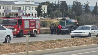 Otomobil alev alev yandı