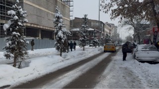 Patnosta kar yağışı yeniden etkisini gösterdi