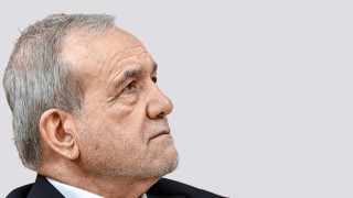 Pezeşkiyan’dan Selman’a: Gerilim Kimseye Yaramaz