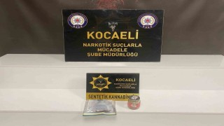 Polis uyuşturucu tacirlerine göz açtırmıyor: 5 tutuklama
