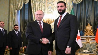 Putin yarın Suriye Devlet Başkanı eş-Şara ile görüşecek