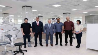Rektör Altun, Yeni Diş Hastanesi Binasını inceledi