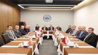 Rektör Altundan KAYSO yönetimine bilgilendirme toplantısı