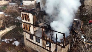 Safranboluda 46 günde aynı mahallede ikinci konak yangını