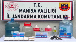 Salihlide sahte rakı ve kaçak makaron ele geçirildi