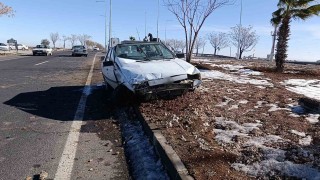 Şanlıurfada otomobiller çarpıştı: 4 yaralı
