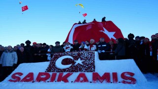 Sarıkamışta şehitler anısına kardan heykeller açıldı