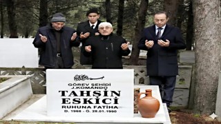 Şehit Jandarma Komando Er Tahsin Eskici kabri başında anıldı