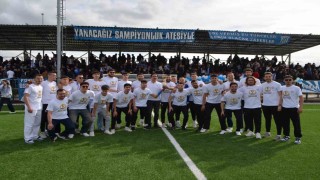 Selendi Belediyespor şampiyon