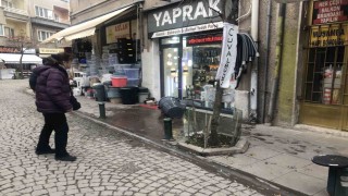 Şiddetli fırtına ortalığı birbirine kattı