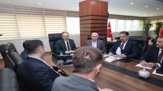 Siirt Kent Meydanı yenileniyor