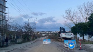 Sinopta çöken yolda onarım çalışmaları sürüyor