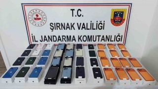 Şırnakta jandarma ekipleri 21 milyonluk kaçak ürün ele geçirdi