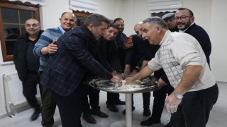 Sivasta kış gecelerinin vazgeçilmez lezzeti tel helva kültürü yaşatılıyor