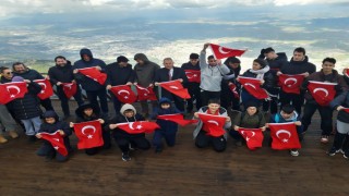 Spilin zirvesinde Türk Bayrağı açtılar
