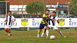 Süper Amatörde Yerel Derbi Berabere Bitti: Alaçatıspor - Çeşme Belediyespor 2-2