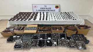 Tabanca ve tüfek parçaları ele geçirildi
