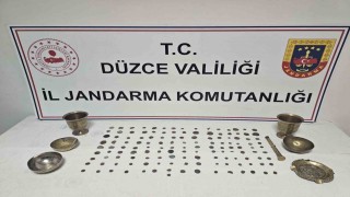 Tarihi eserleri 120 bin dolara satacaktı