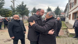 Tarihi ilçenin 100 yıllık çınarı hayatını kaybetti: İHA muhabirinin baba acısı