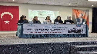 Tarık Buğra ve Cengiz Aytmatov panelleri gerçekleştirildi