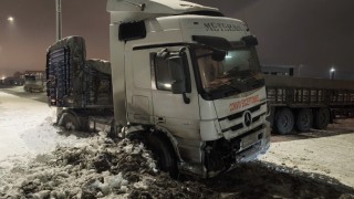 Tatvan-Bitlis karayolunda trafik kazası: 1 yaralı