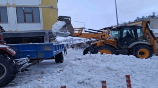 Tercanda kar temizliği, Girlevikte buz sarkıtları oluştu
