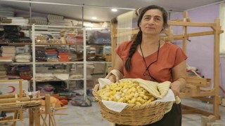Tescilli Hatay Sarısını yaşatmak için ömrünü adayan kadına Yaşayan İnsan Hazinesi ödülü