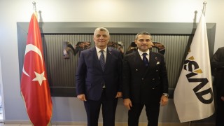 Ticaret Bakanı Ömer Bolattan MÜSİAD Antalyaya ziyaret