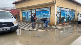 Tıkalı yağmur suyu giderleri açılıyor